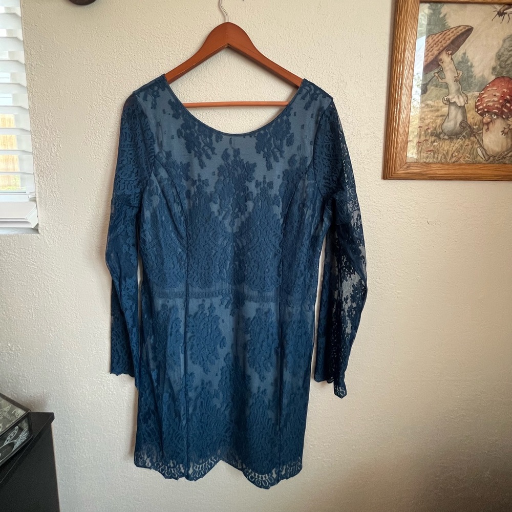 Free People navy blue lace long sleeve dress